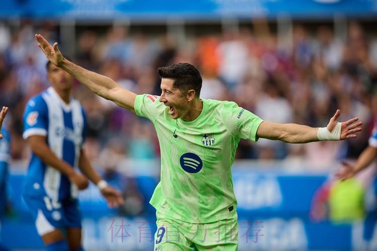 莱万:对皇马不会强行出场 复出时间还无法确定 莱万:对皇马不会强行出场 复出时间还无法确定